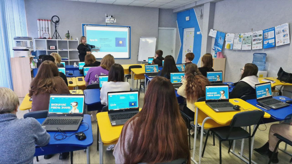 1370 image for slide