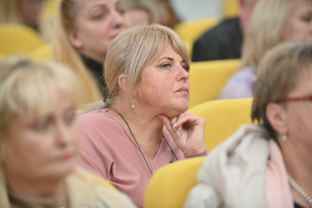 1439 image for slide