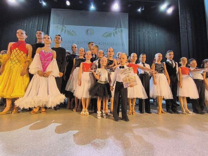 1460 image for slide