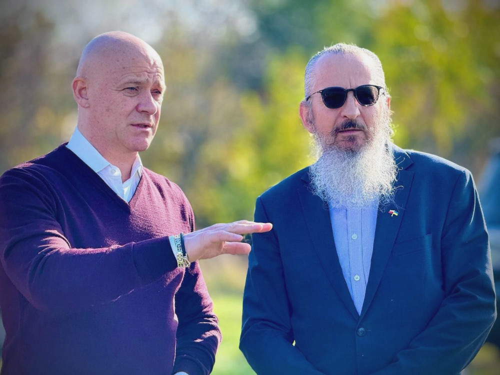 1606 image for slide