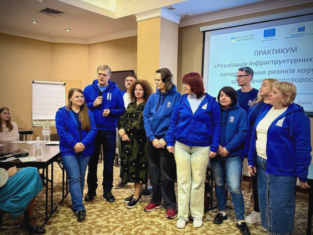 1624 image for slide