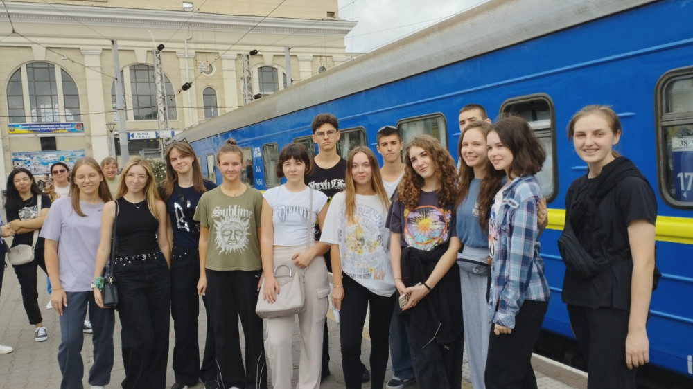 1686 image for slide