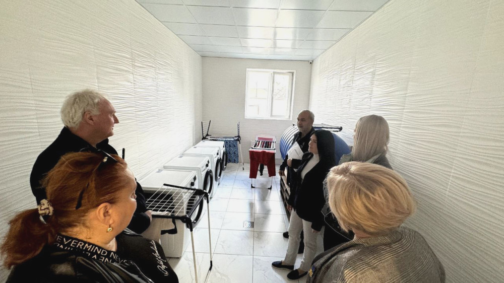 1738 image for slide