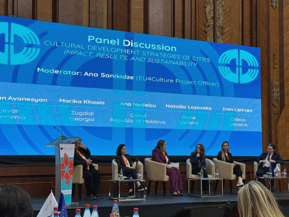 2326 image for slide