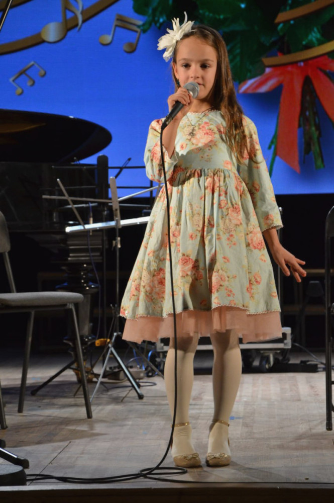 2372 image for slide