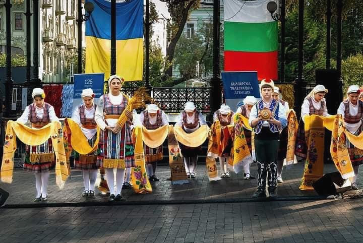 2400 image for slide