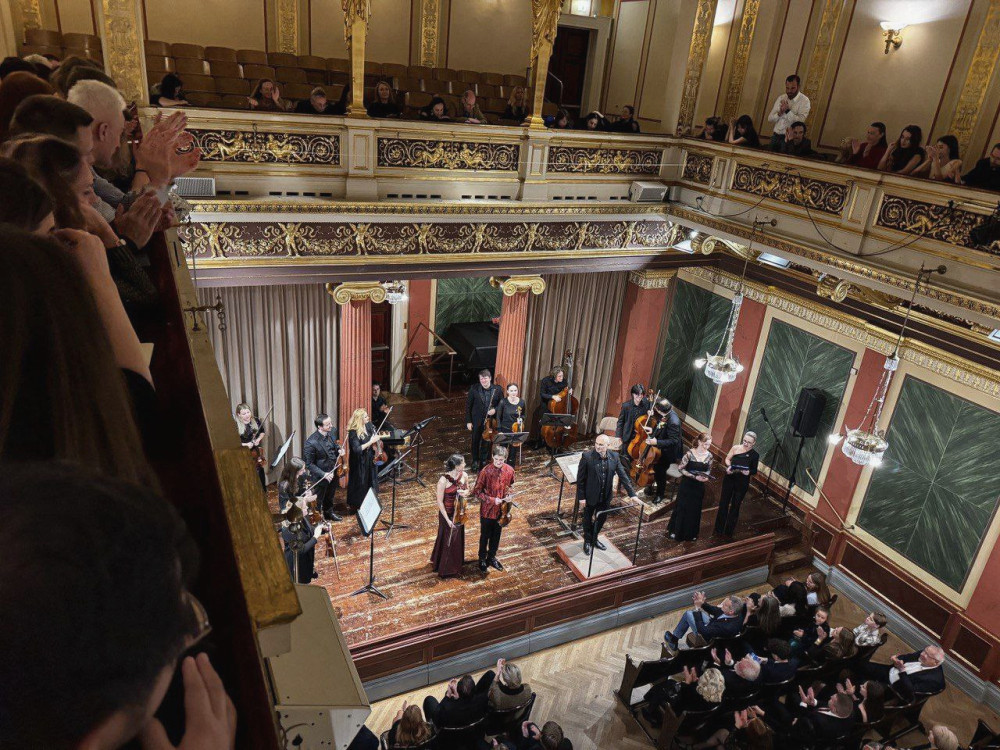 2428 image for slide