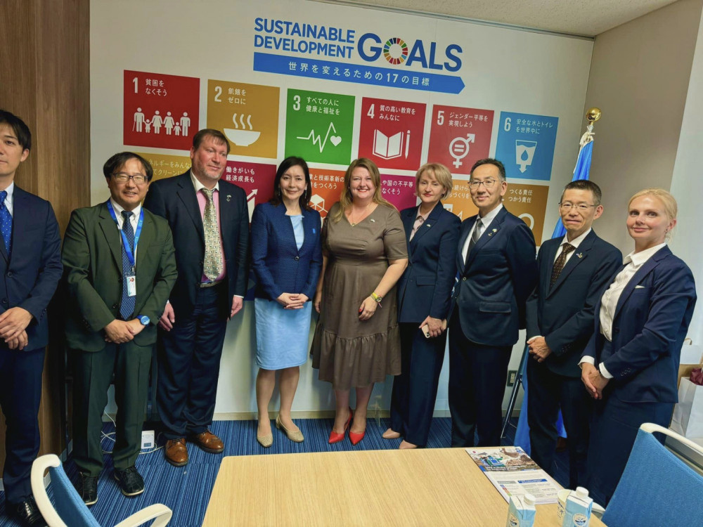 2605 image for slide