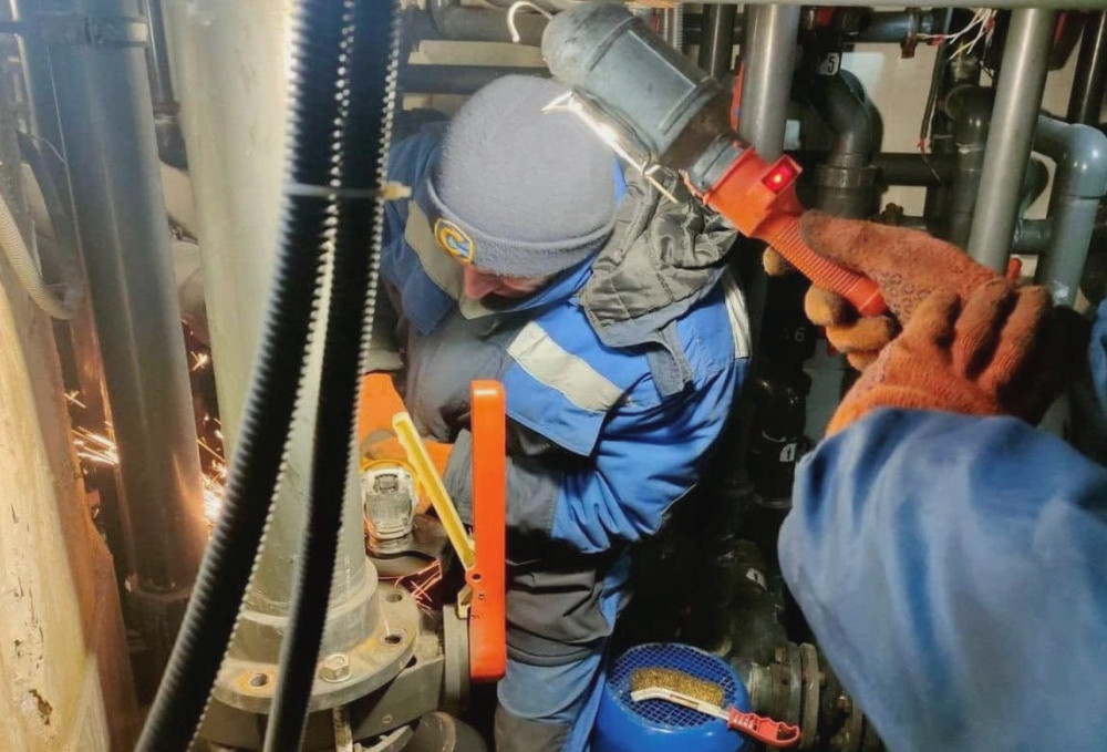 3042 image for slide