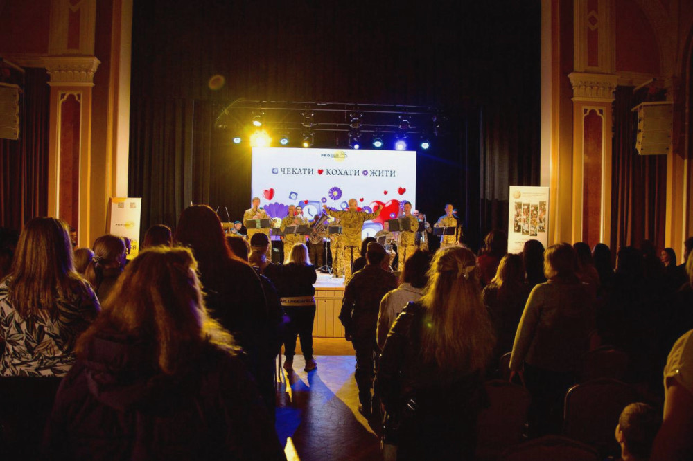 3159 image for slide