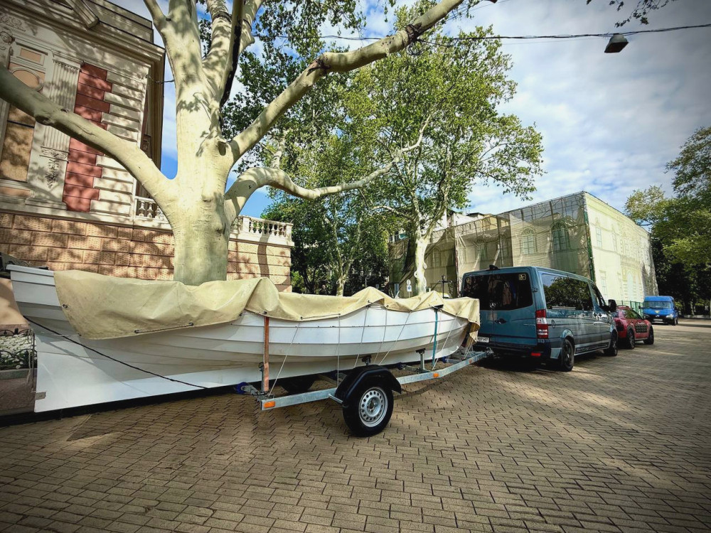 3840 image for slide