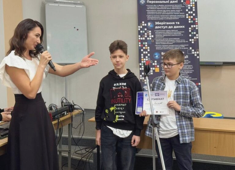 4010 image for slide