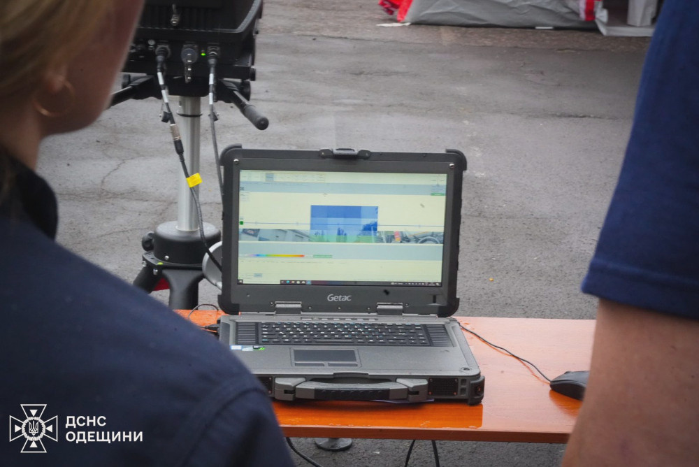 4243 image for slide