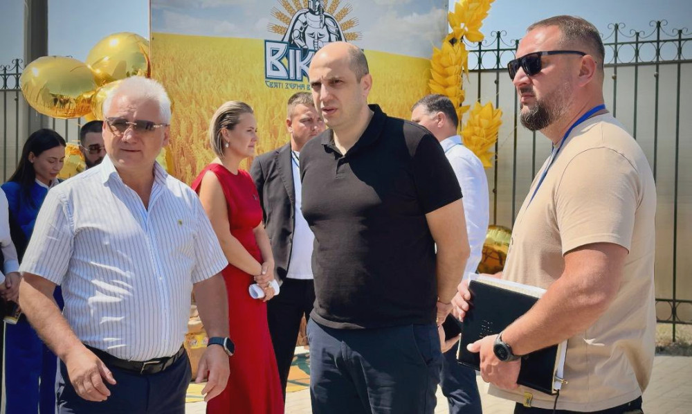 4704 image for slide