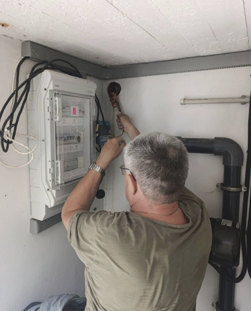 4931 image for slide