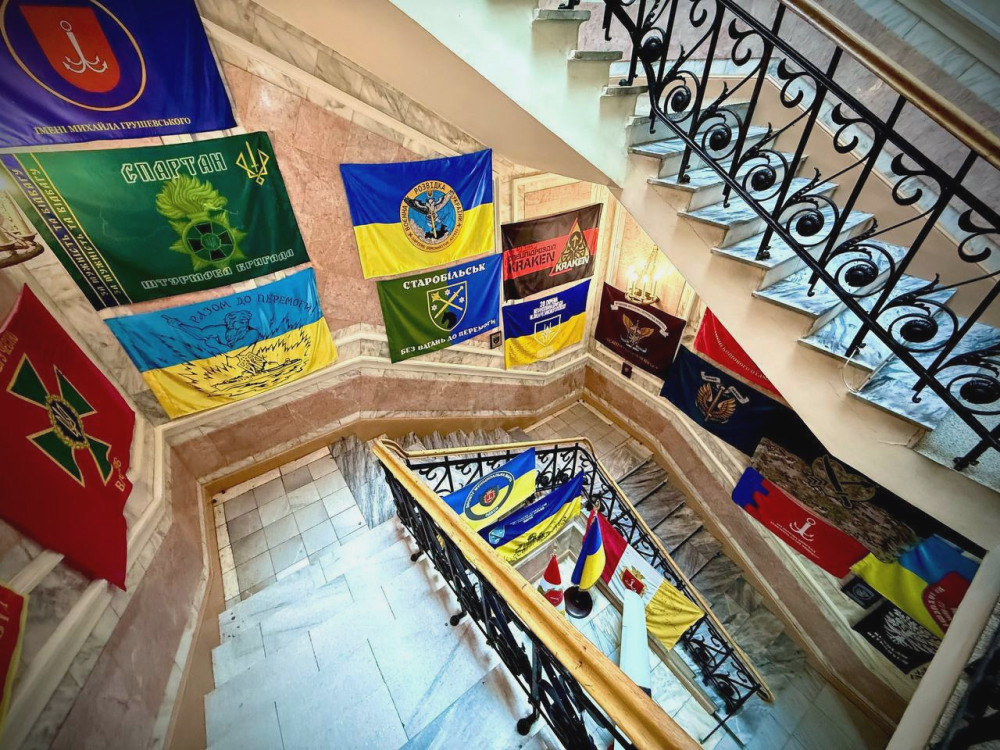 5542 image for slide