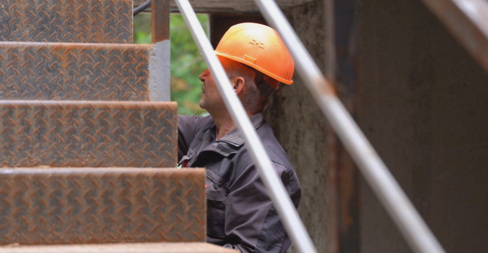 5837 image for slide