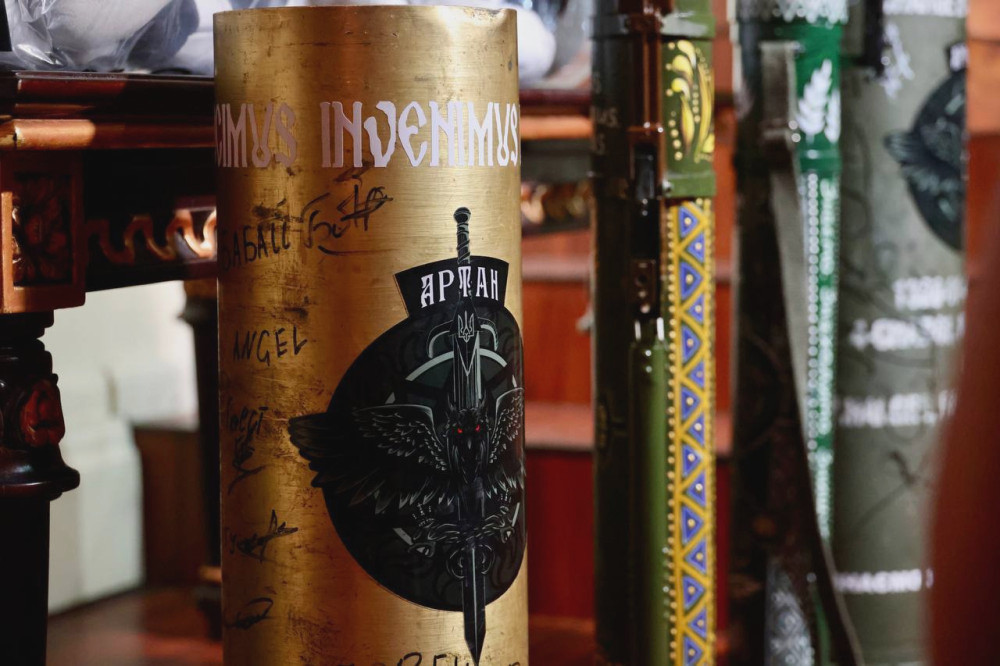 5899 image for slide