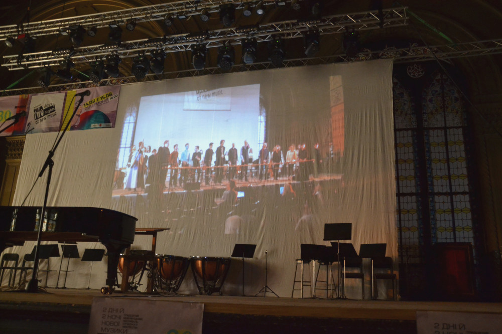 5976 image for slide