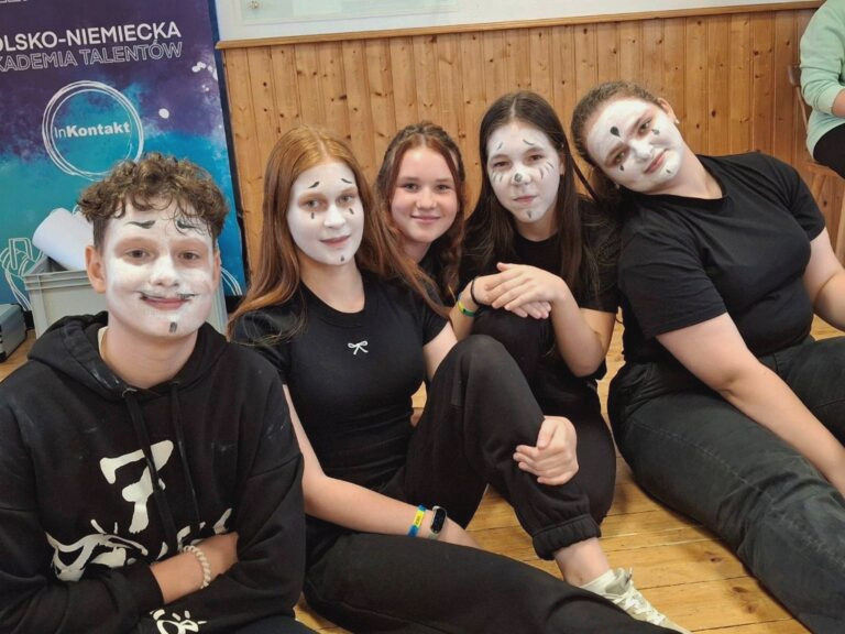 6207 image for slide