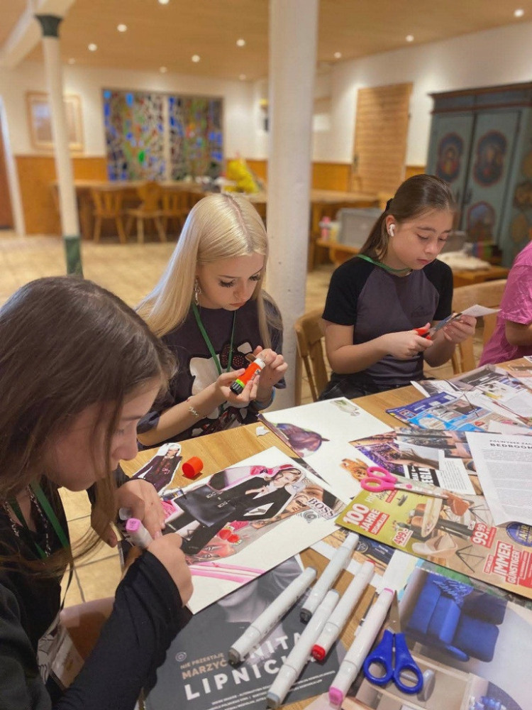 6216 image for slide