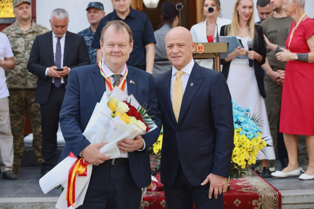 6271 image for slide