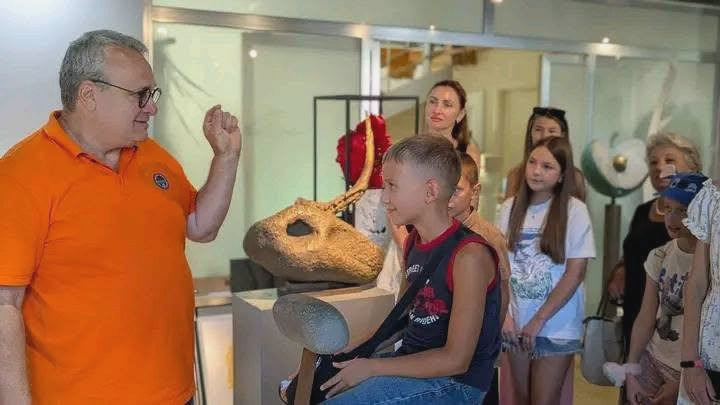 6283 image for slide