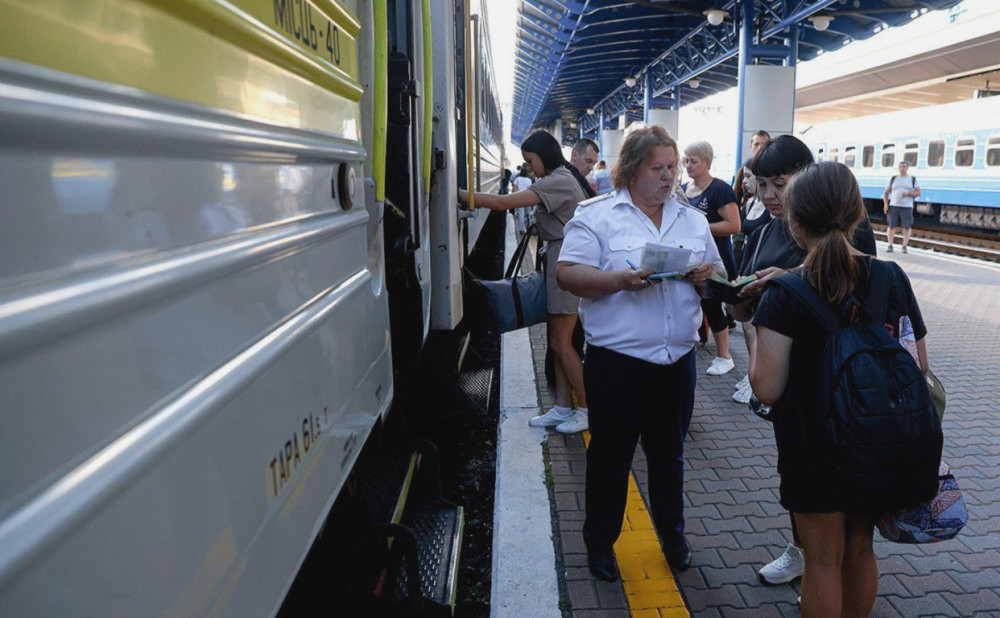 6352 image for slide