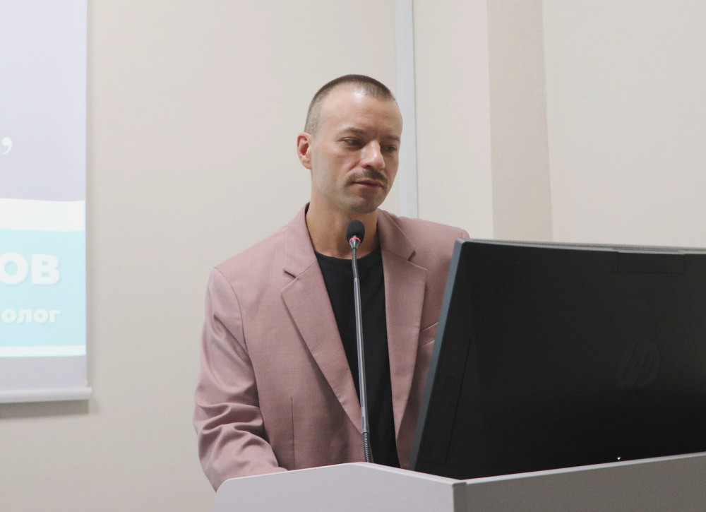 6403 image for slide