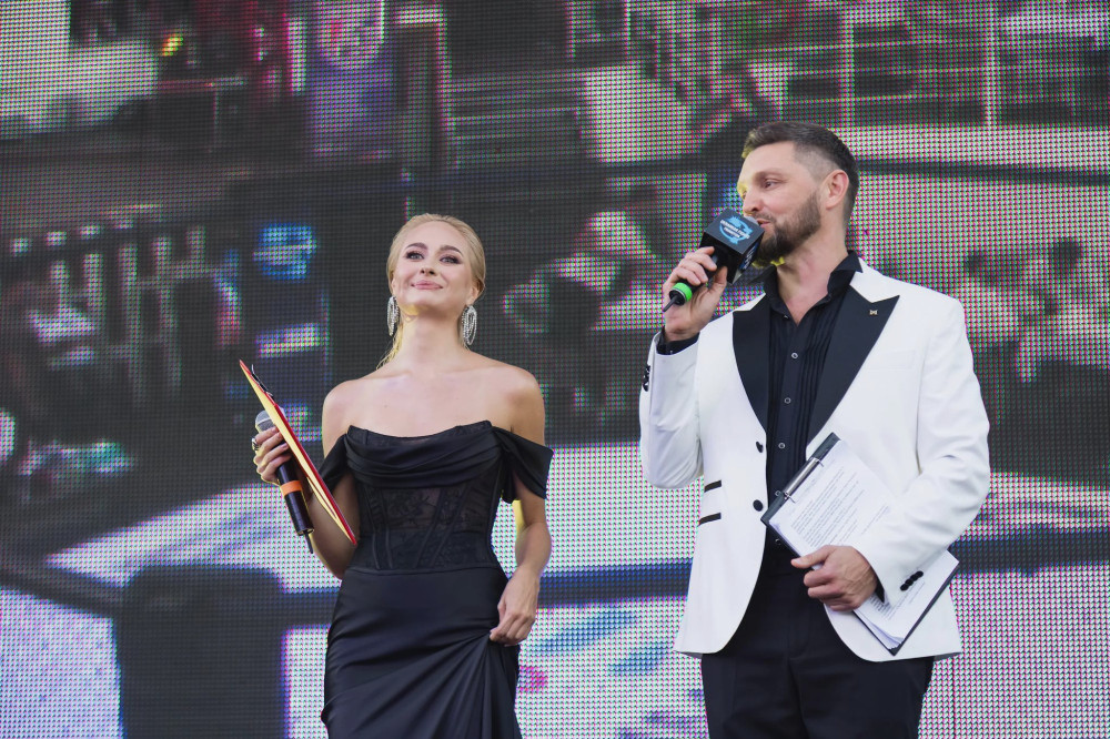 6473 image for slide