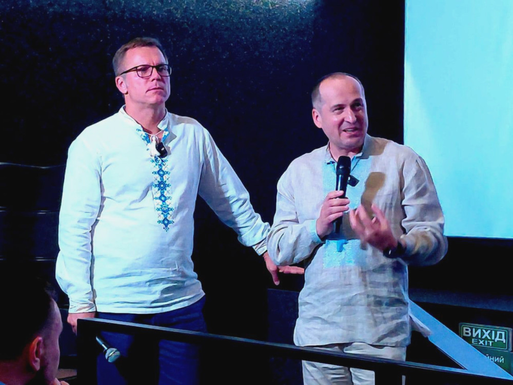 6499 image for slide