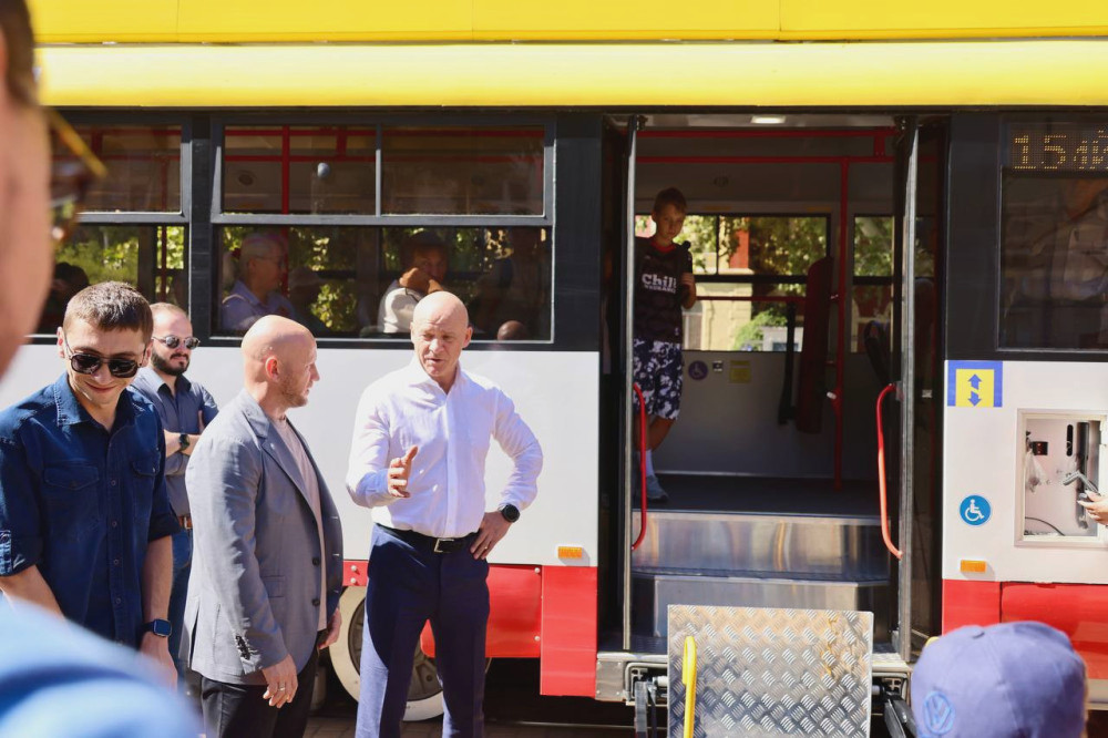 6605 image for slide