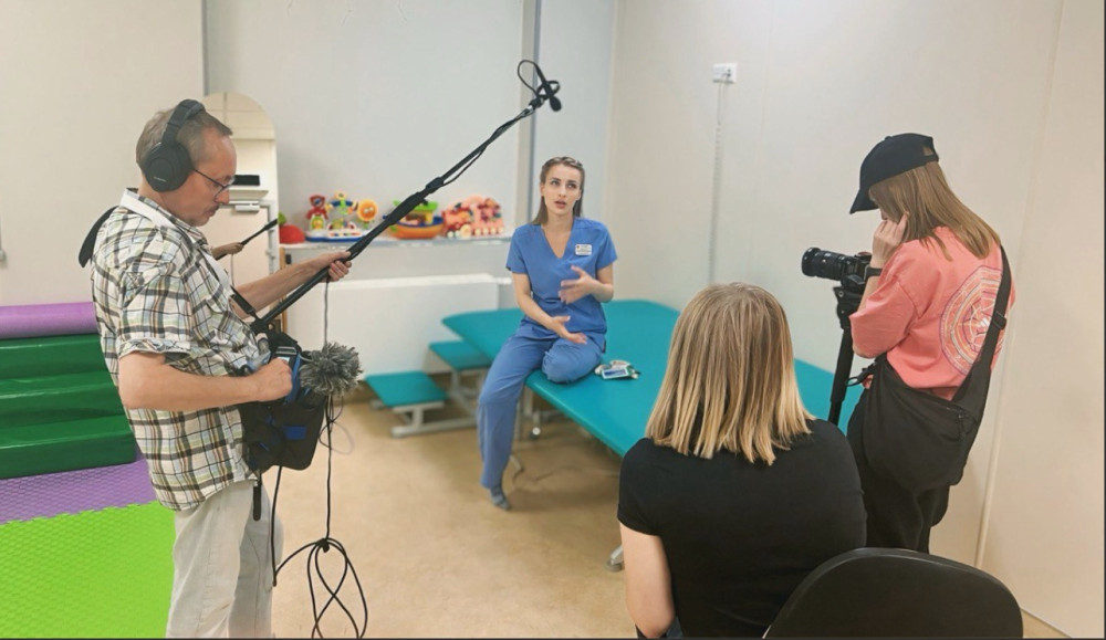 6652 image for slide