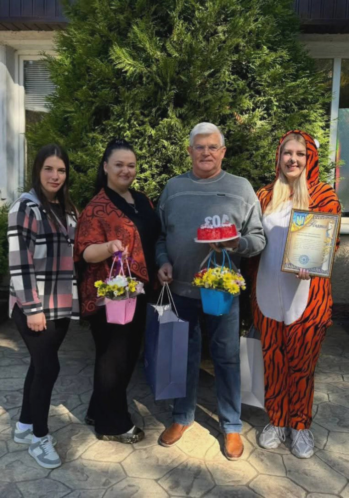 6876 image for slide