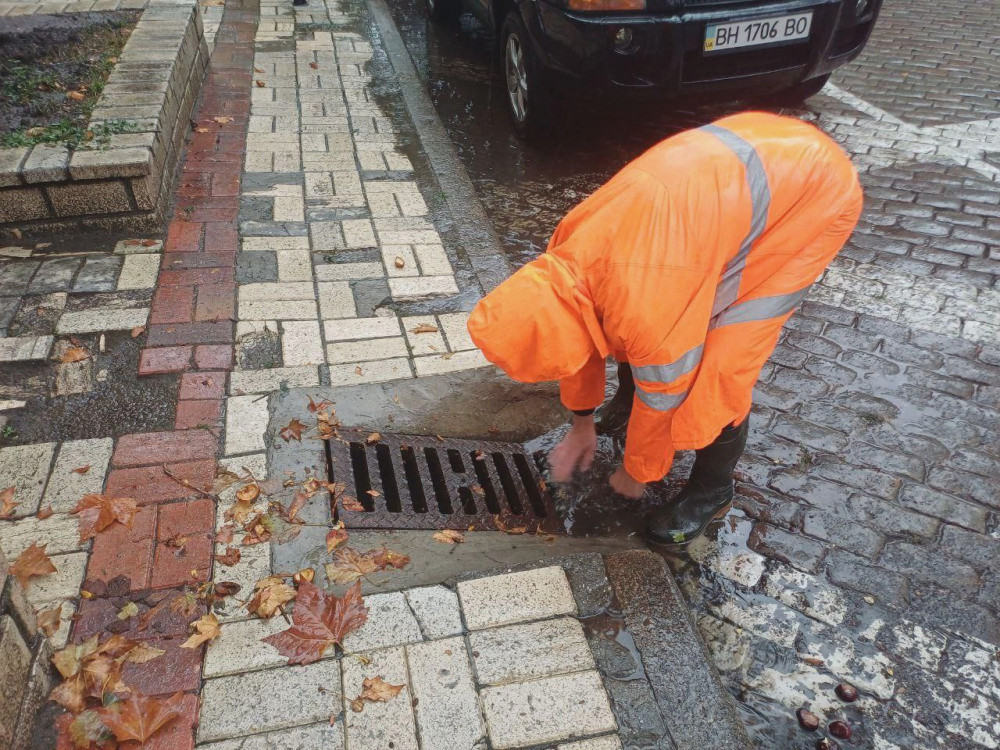 6898 image for slide