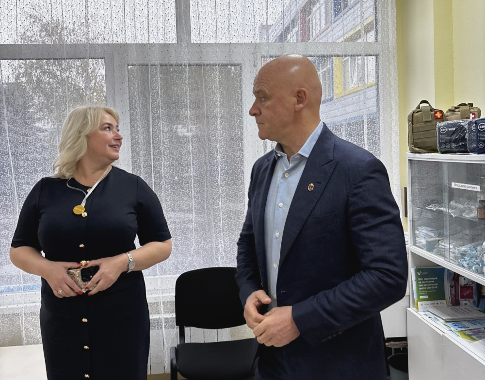 6933 image for slide