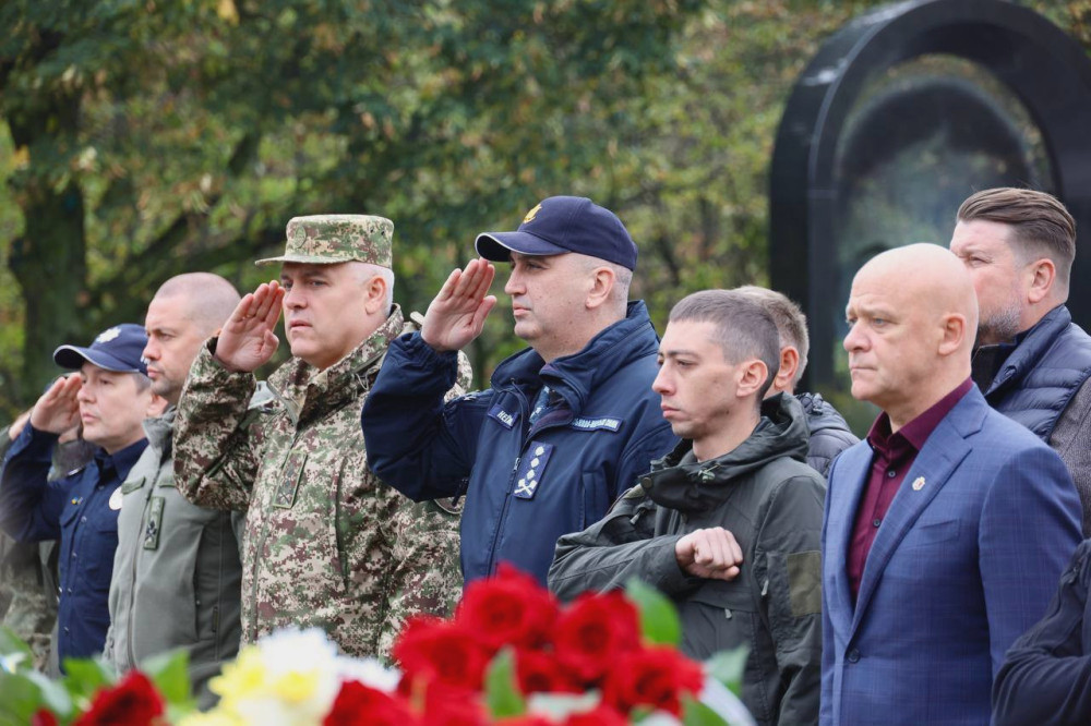 6952 image for slide