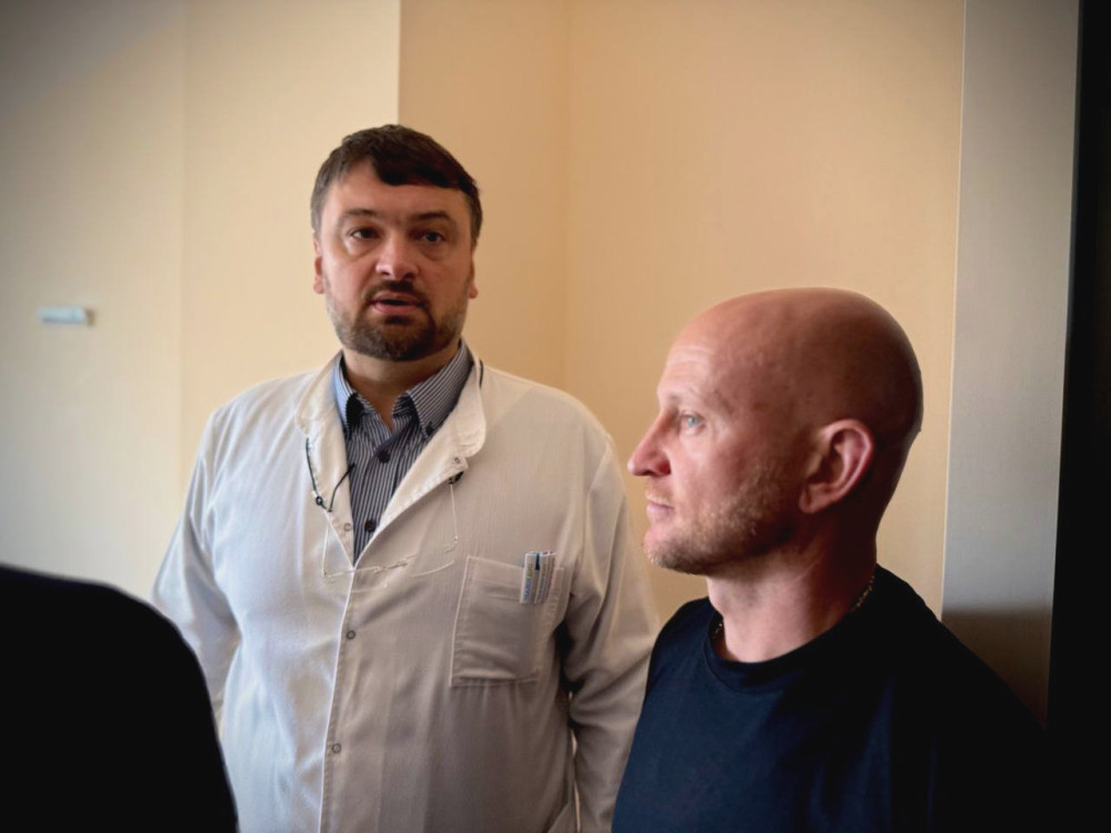 6999 image for slide