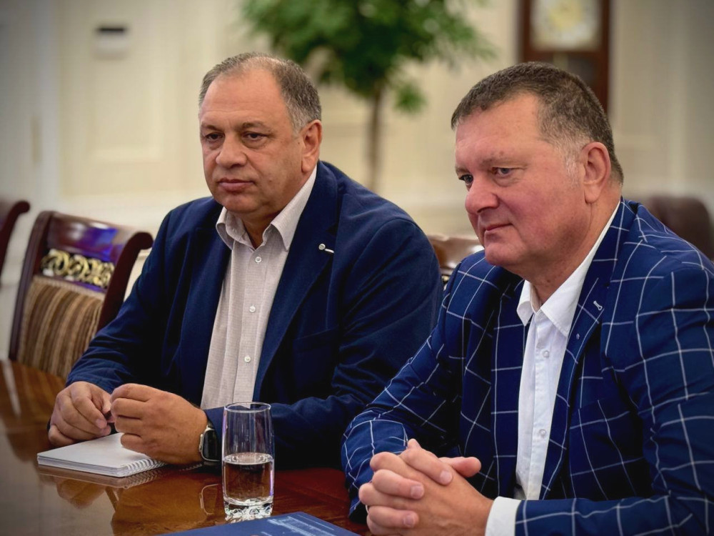 7075 image for slide