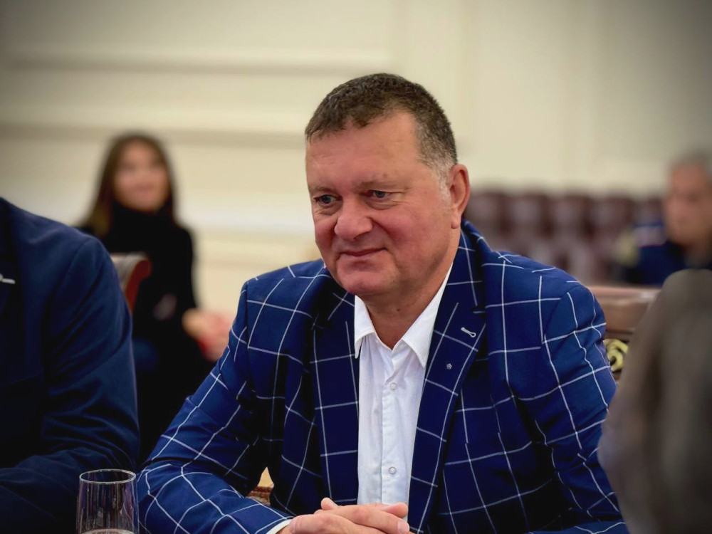 7077 image for slide