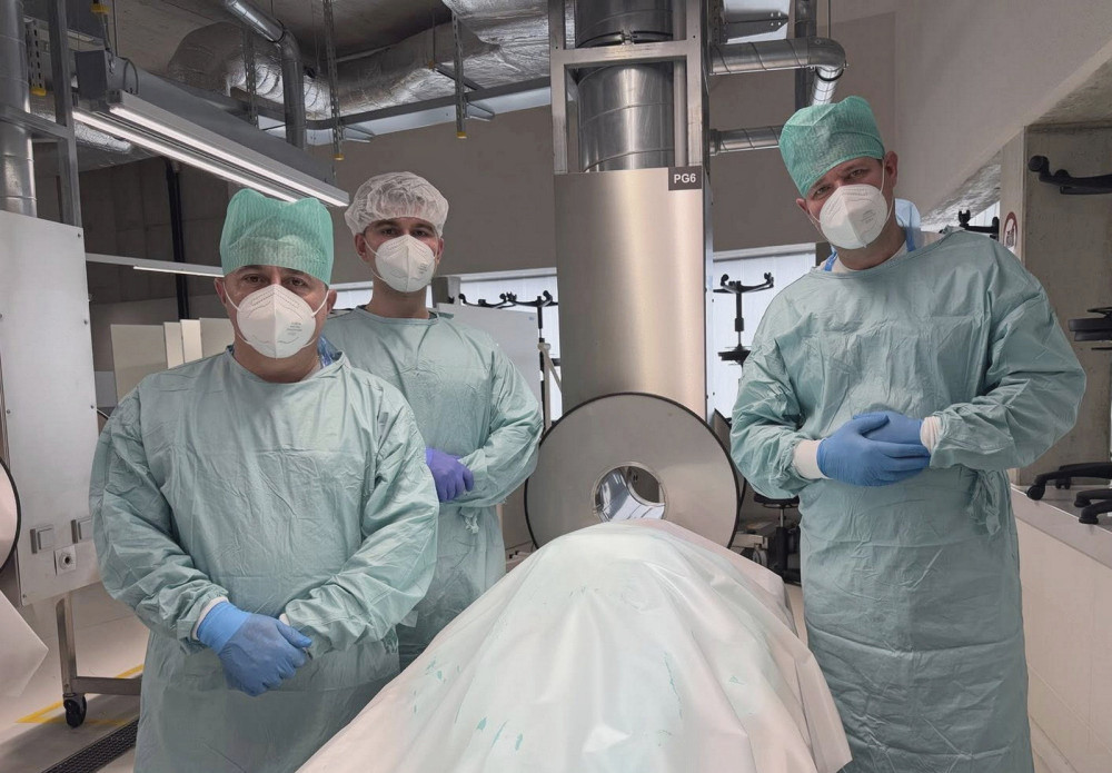 7347 image for slide