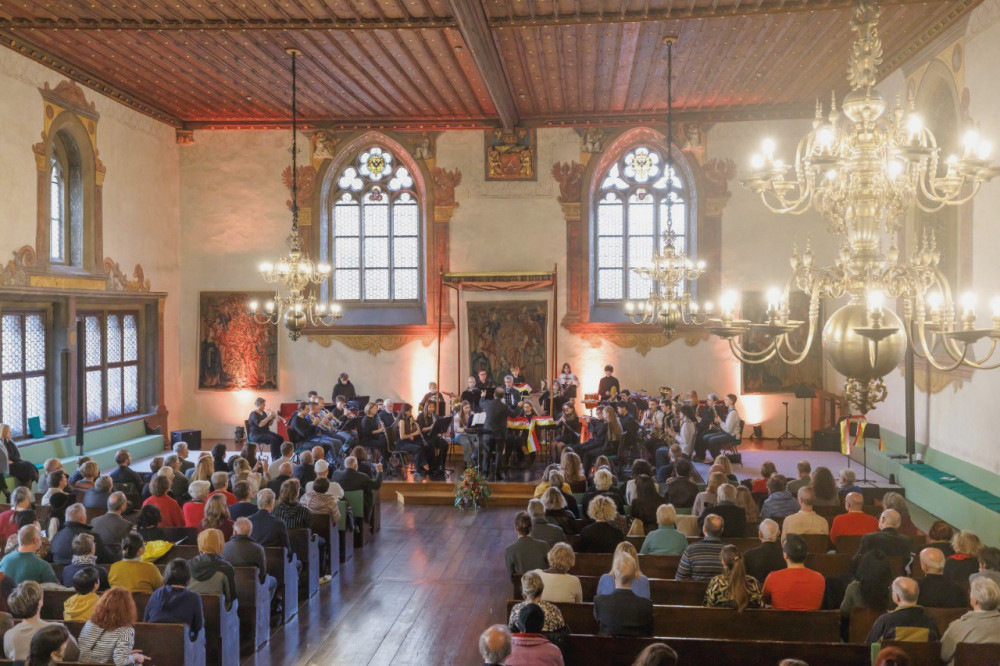 7545 image for slide