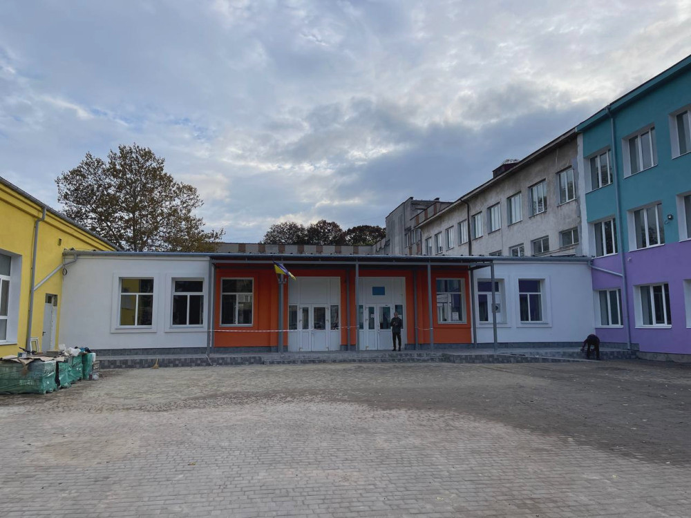 7828 image for slide