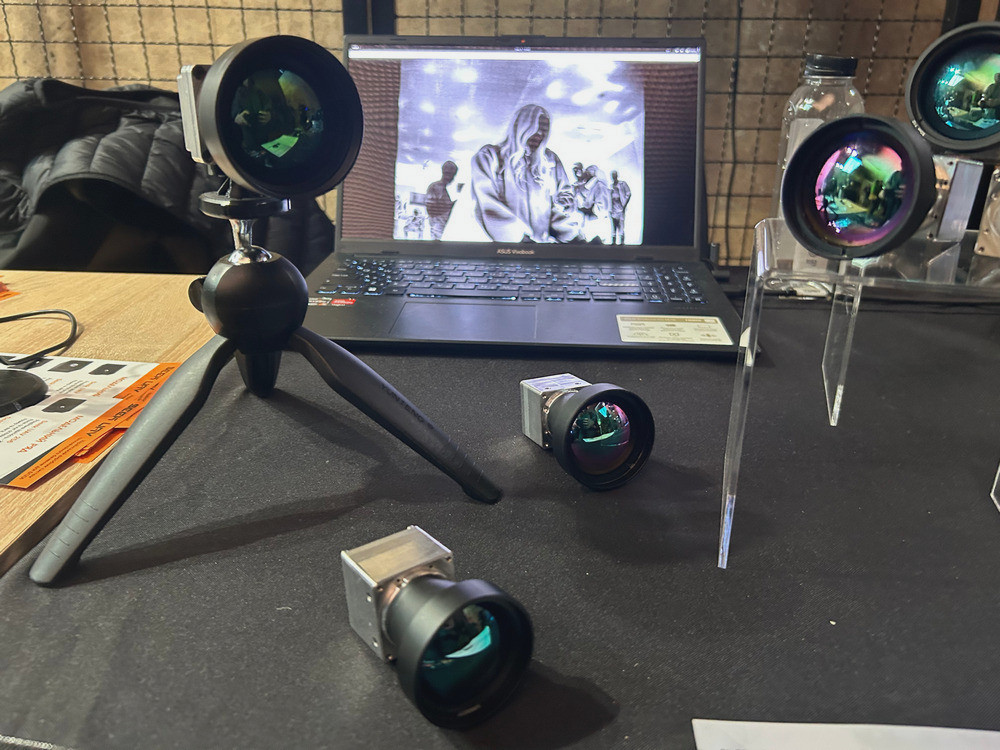 8207 image for slide