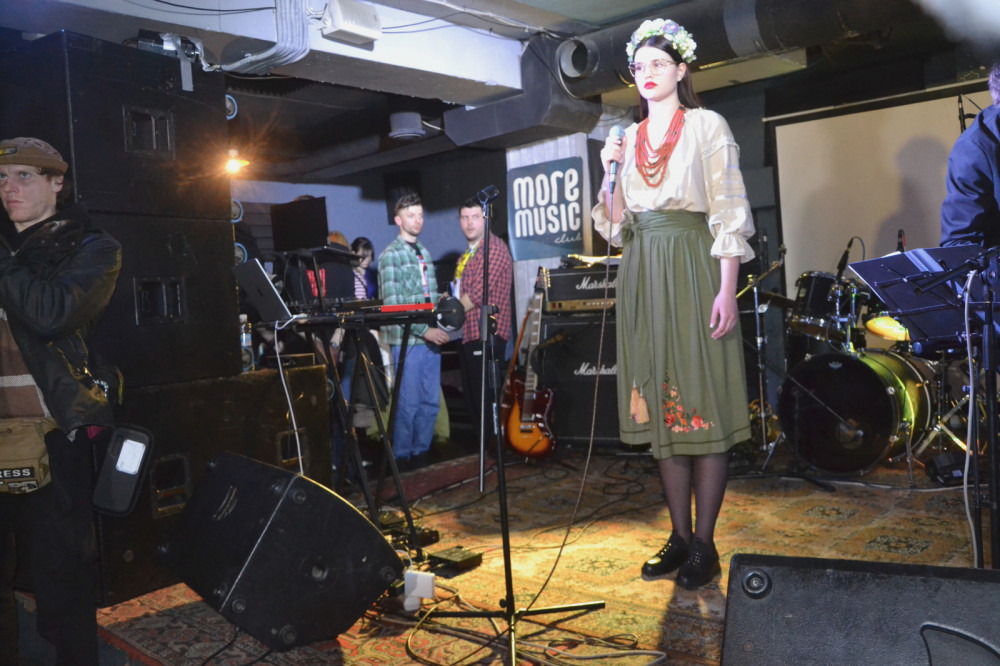 8349 image for slide